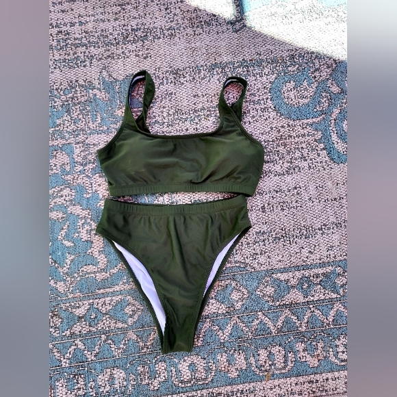 Two Bikinis, Black and Olive Green - Picture 5 of 6